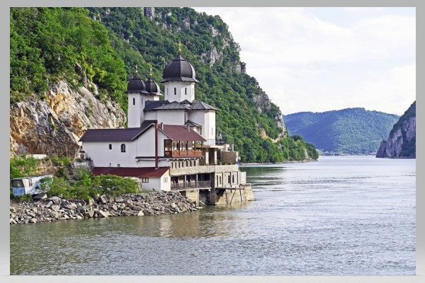 Serbia: An Unexpected Hotspot for Chinese Tourism